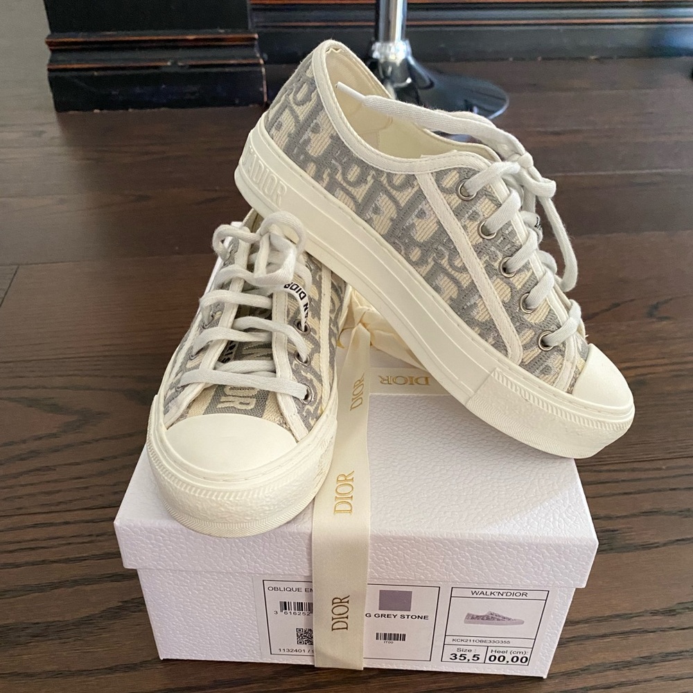 Walk’ N Dior sneakers size 5.5 in grey with original box, shoe bag , extra lace. - Picture 1 of 2